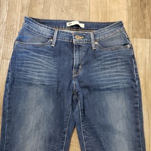 🌼10 Levis Skinny Legging Jeans